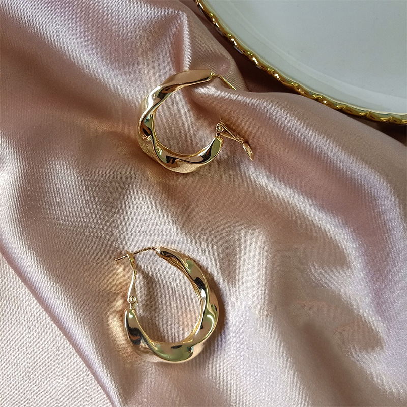 Simple Women Earring