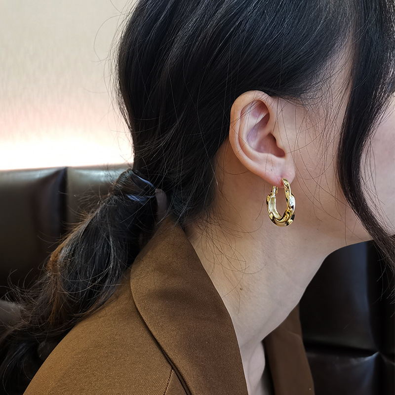 Simple Women Earring